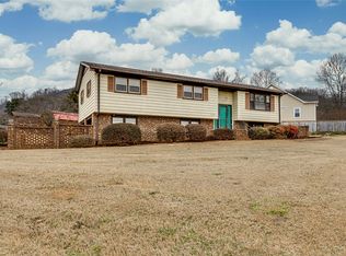 113 Furman View Dr, Greenville, SC 29609