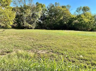 Carter Ave, Mulberry, AR 72947