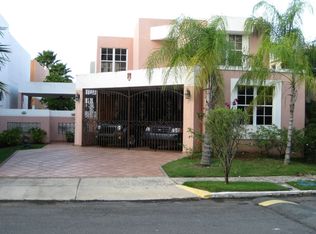 146 Calle Pelicano, Toa Baja, PR 00949