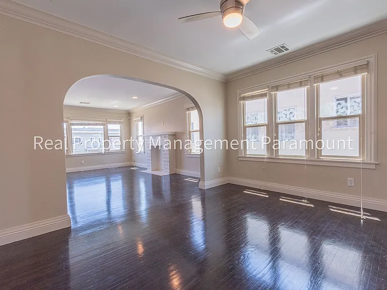 1925 South Harcourt Avenue, — Photo 11