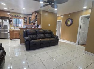 20709 Alburtis Ave, Lakewood, CA 90715
