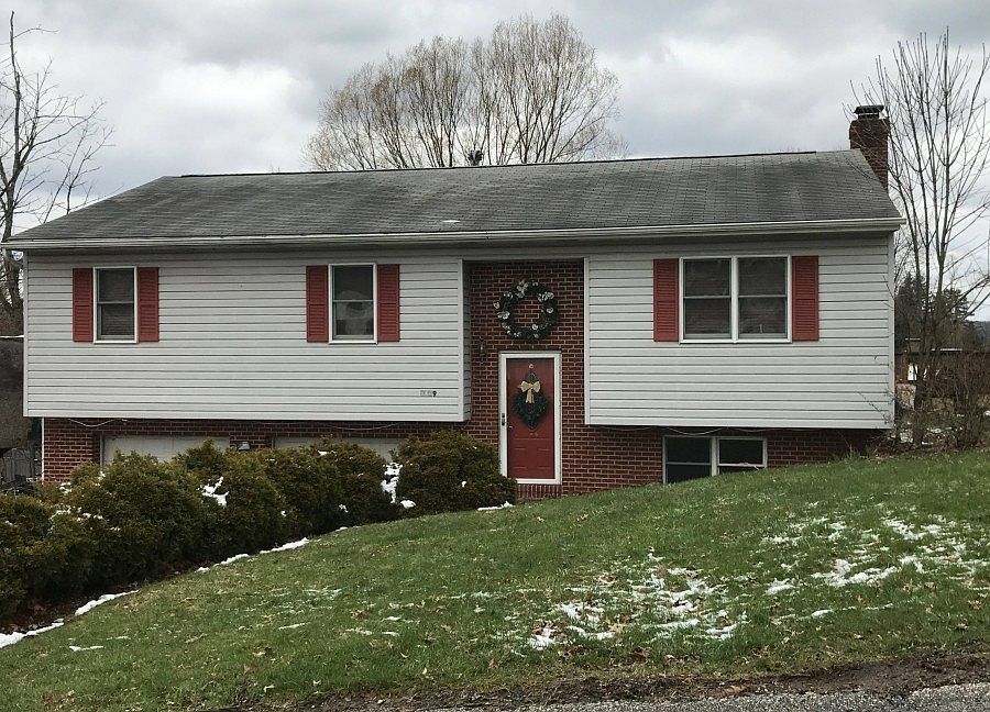 3419 Glenwood Dr, Lower Burrell, PA 15068 Zillow