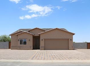 15128 S Country Club Dr, Arizona City, AZ 85123