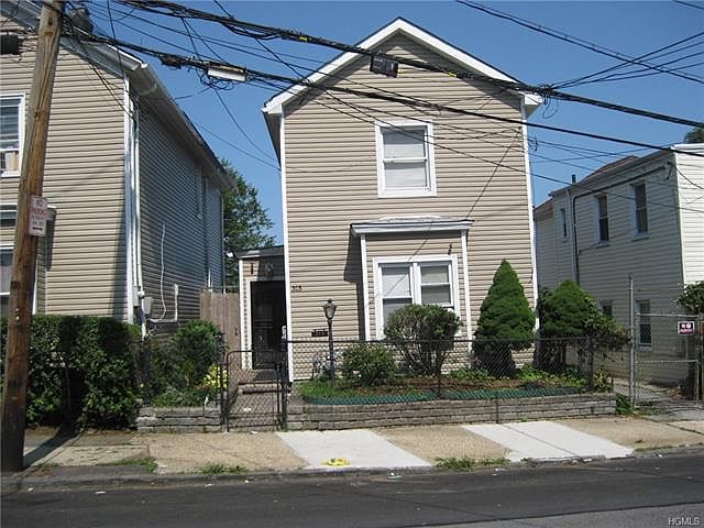 1st image of 315 Prescott St