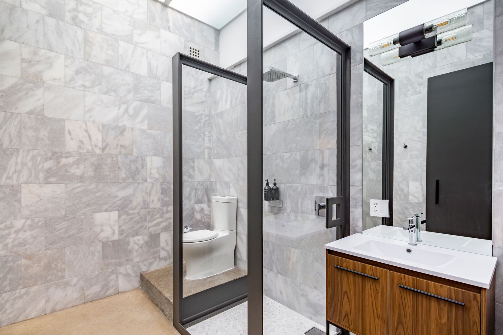  Guest Bathroom 3
