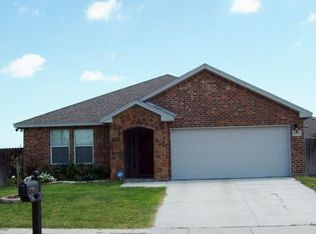 6102 Queen Bess Dr, Corpus Christi, TX 78414