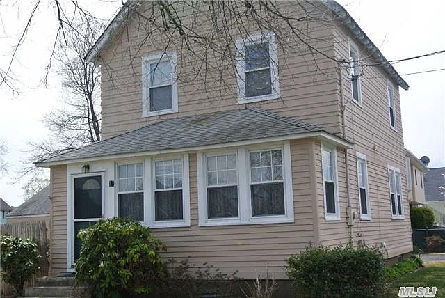 1st image of 17 Burns Ave