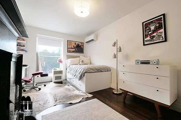 Rented by NMRE | media 26