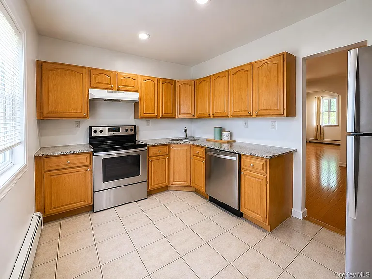 52 Hoffman Ln — Photo 9