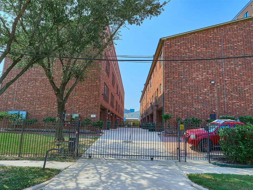 1st image of 2422 Navigation Blvd Unit E