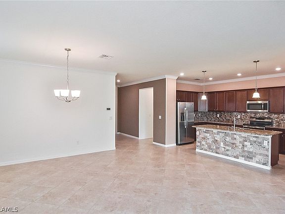 4th image of 9590 Mirada Blvd