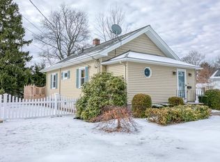 24 Coolidge Ave, Westfield, MA 01085