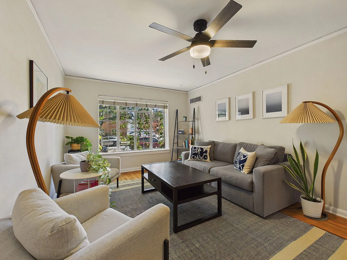 Gorgeous apartment near Cheesman Park! — Photo 2