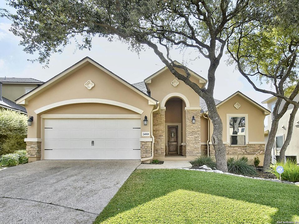 1st image of 24018 STATELY OAKS