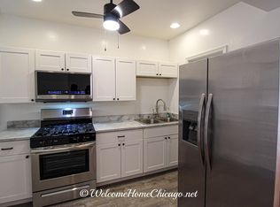 2016 E 68th St #2E, Chicago, IL 60649