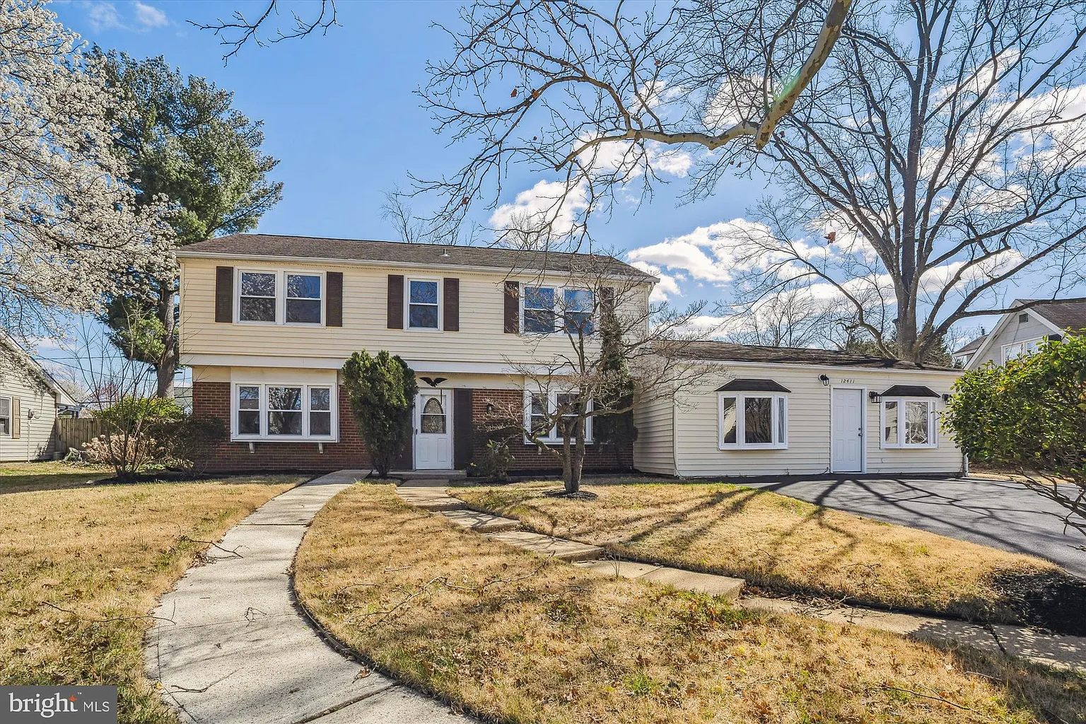 12411 Shawmont Ln photo 1