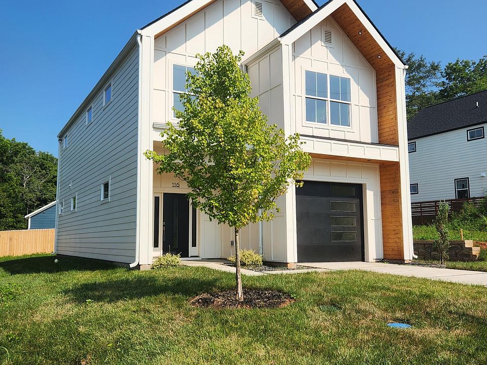 2023 built modern home near hospitals, downtown & services