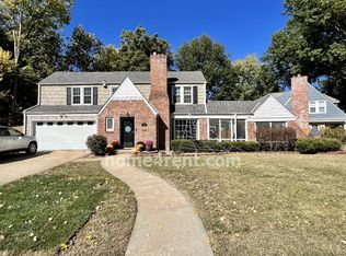 6740 Rockhill Rd, Kansas City, MO 64131