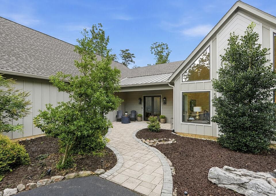 1st image of 48 Sunawa Way