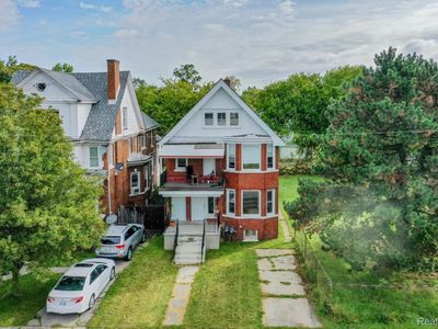 846 E Grand Blvd, Detroit, MI, 48207