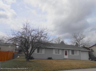 830 Finley Ln, Craig, CO 81625