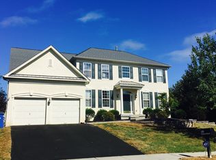 100 Tatham Rd, Bensalem, PA 19020