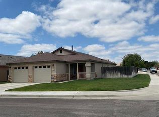 1518 W Bradley Ct, Hobbs, NM 88240