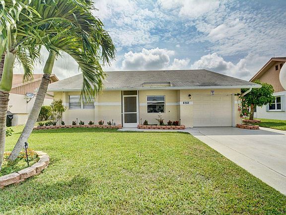 3rd image of 6555 Overland Dr