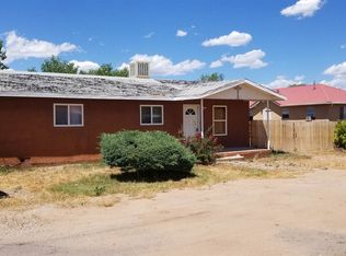 1005 La Joya St, Espanola, NM 87532