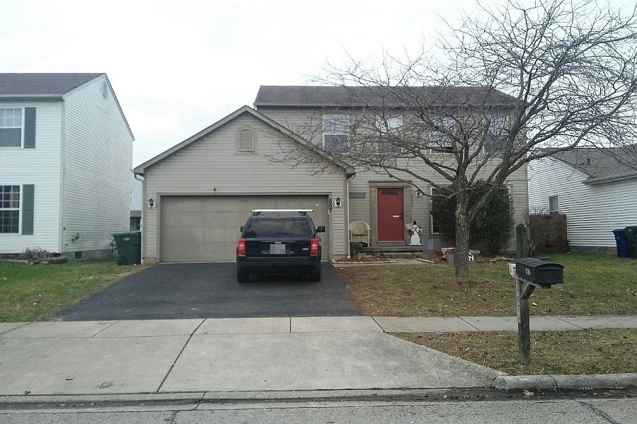 1st image of 807 Bledsoe Dr