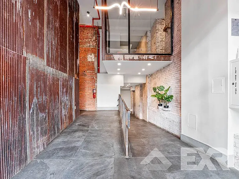 945 Bergen St #503 — Photo 10