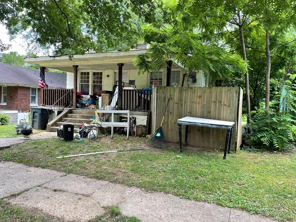 416 Howell St, Florence, AL 35630