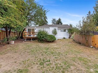 448 SW 143rd St, Seattle, WA 98166