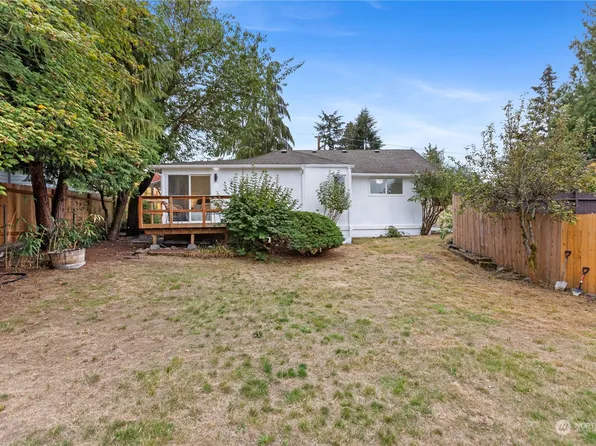 448 SW 143rd Street, Burien, WA 98166