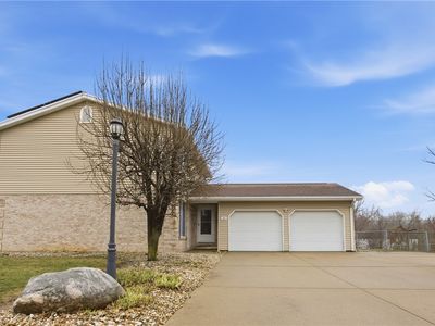 1921 Reynolds Dr, Charleston, IL, 61920