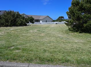 22 Fishing Rock Dr, Depoe Bay, OR