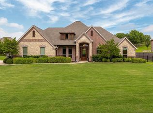 121 Silver Hill Ct, Lakeside, TX 76108