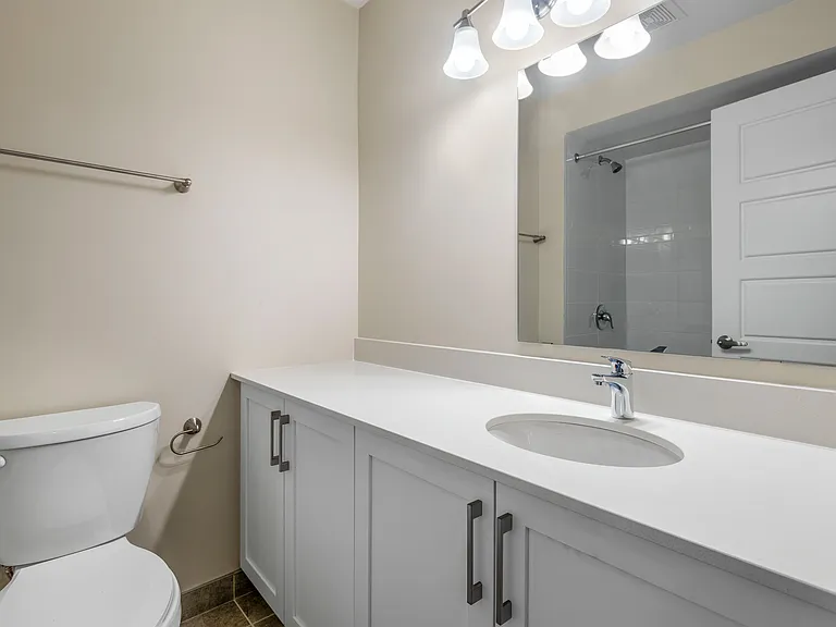 2190 Halifax Dr #14 — Photo 17