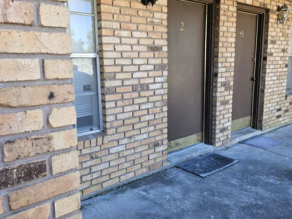 (undisclosed Address), Berwick, LA 70342