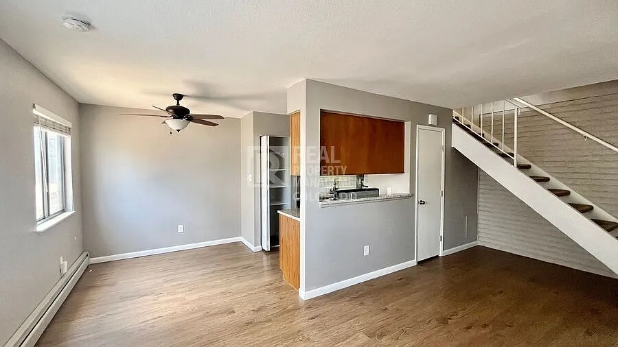 Beautiful 2-Bedroom Townhome for Rent in Lakewood | Wadsworth & Hwy 285 — Photo 4