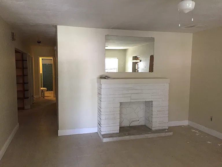 806 NW 15th Ave — Photo 5