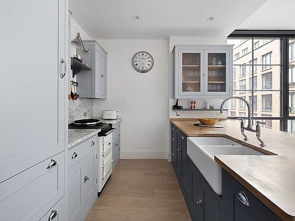 5th image of 438 E 12th St #4K