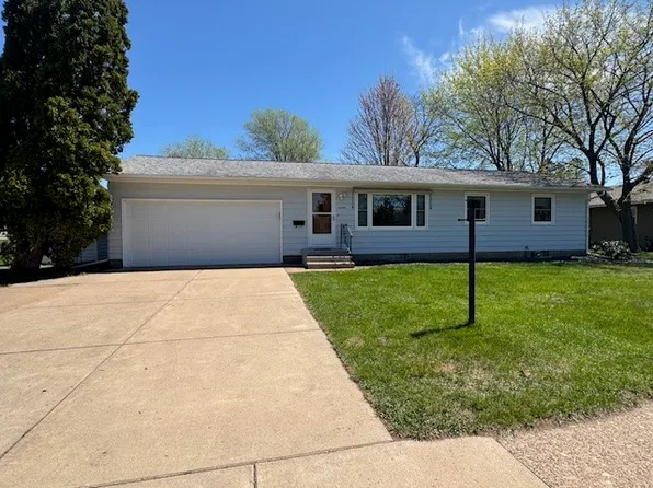 3249 Mercury Avenue, Eau Claire, WI 54703