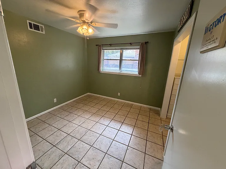 809 W Cheryl Ave — Photo 13