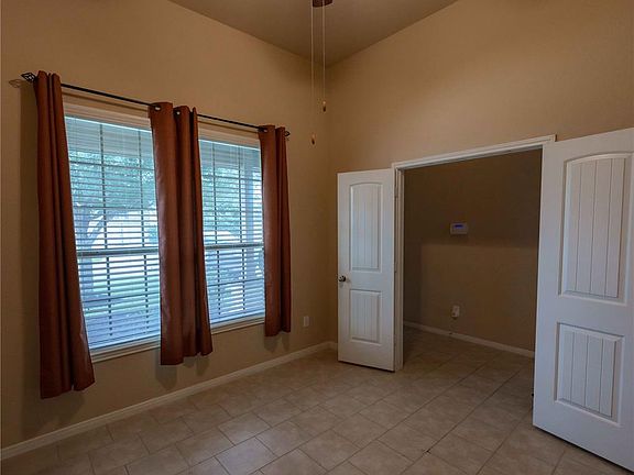 5th image of 2126 Antler Trails Dr