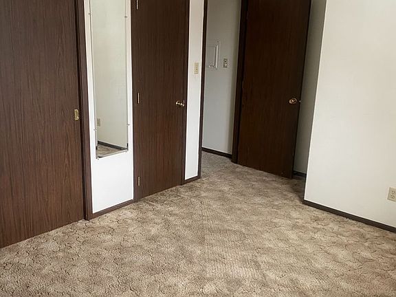 4th image of 521 W Indiana Ave #13C