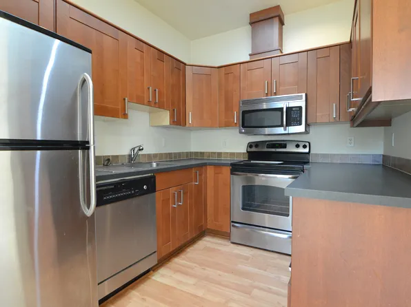 2520 NE Rodney Ave #A, Portland, OR 97212