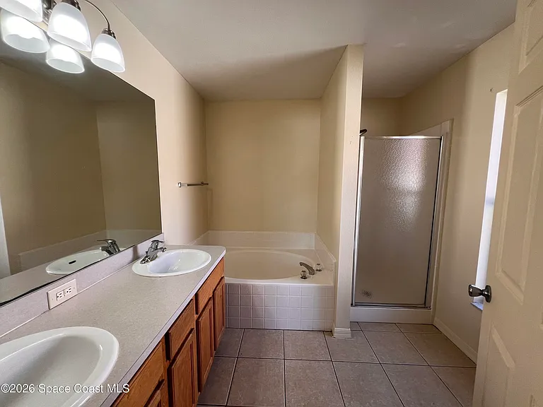 619 Pampas St NW — Photo 14