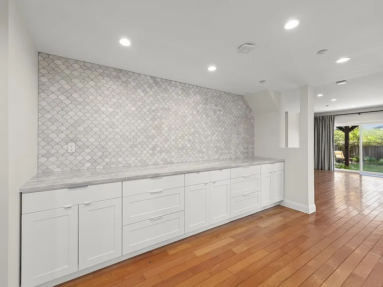246 Carmel Ave #246 — Photo 8