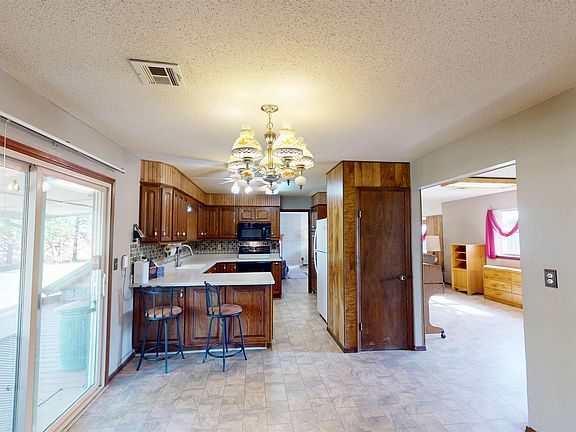 3rd image of 53471 S County Road 202